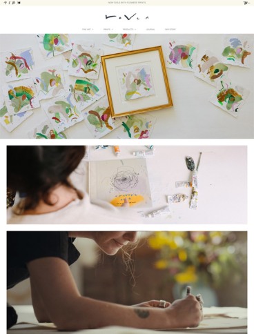 eCommerce website: Raven Roxanne