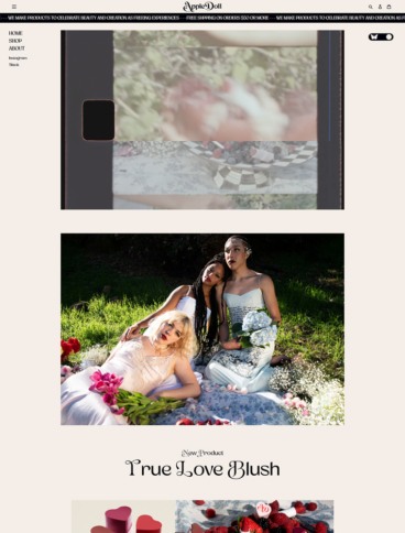 eCommerce website: AppleDoll